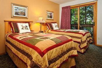 The Pointe Hotel And Suites Миноккуа Экстерьер фото